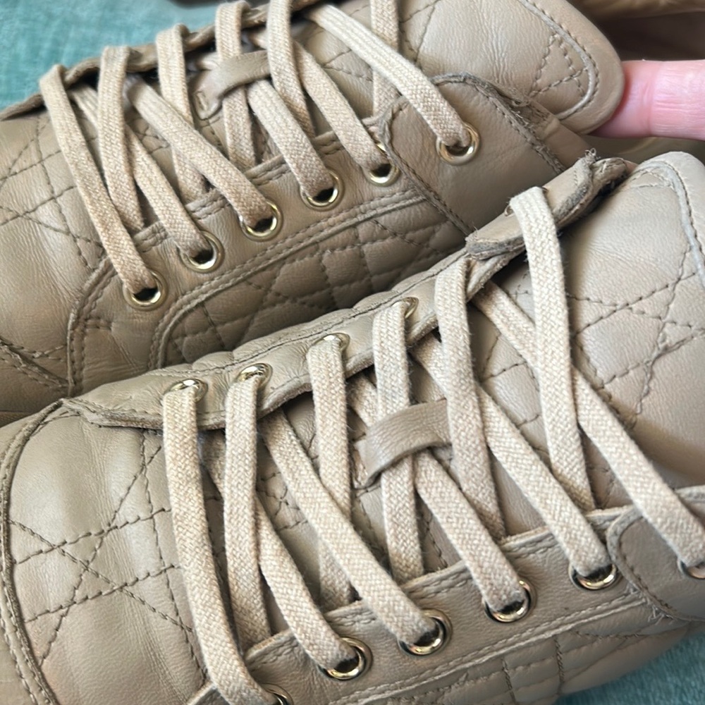 Dior quilted lambkin leather women’s shoes  sz 40 - Picture 9 of 14